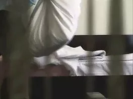 Adolescente bionda snella ama il suo film porno orge trans ragazzo magro